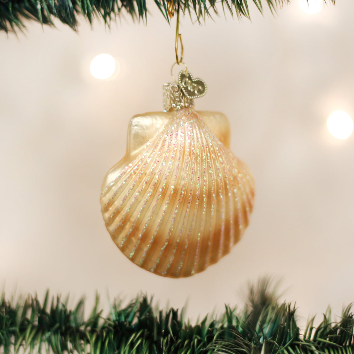 Scallop Shell Ornament Old World Christmas