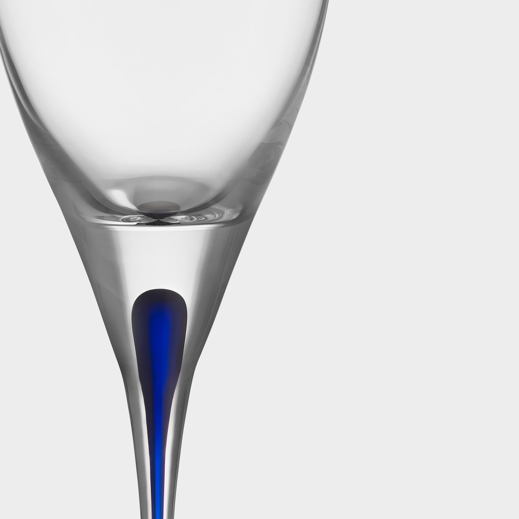 Intermezzo Blue White Wine Orrefors