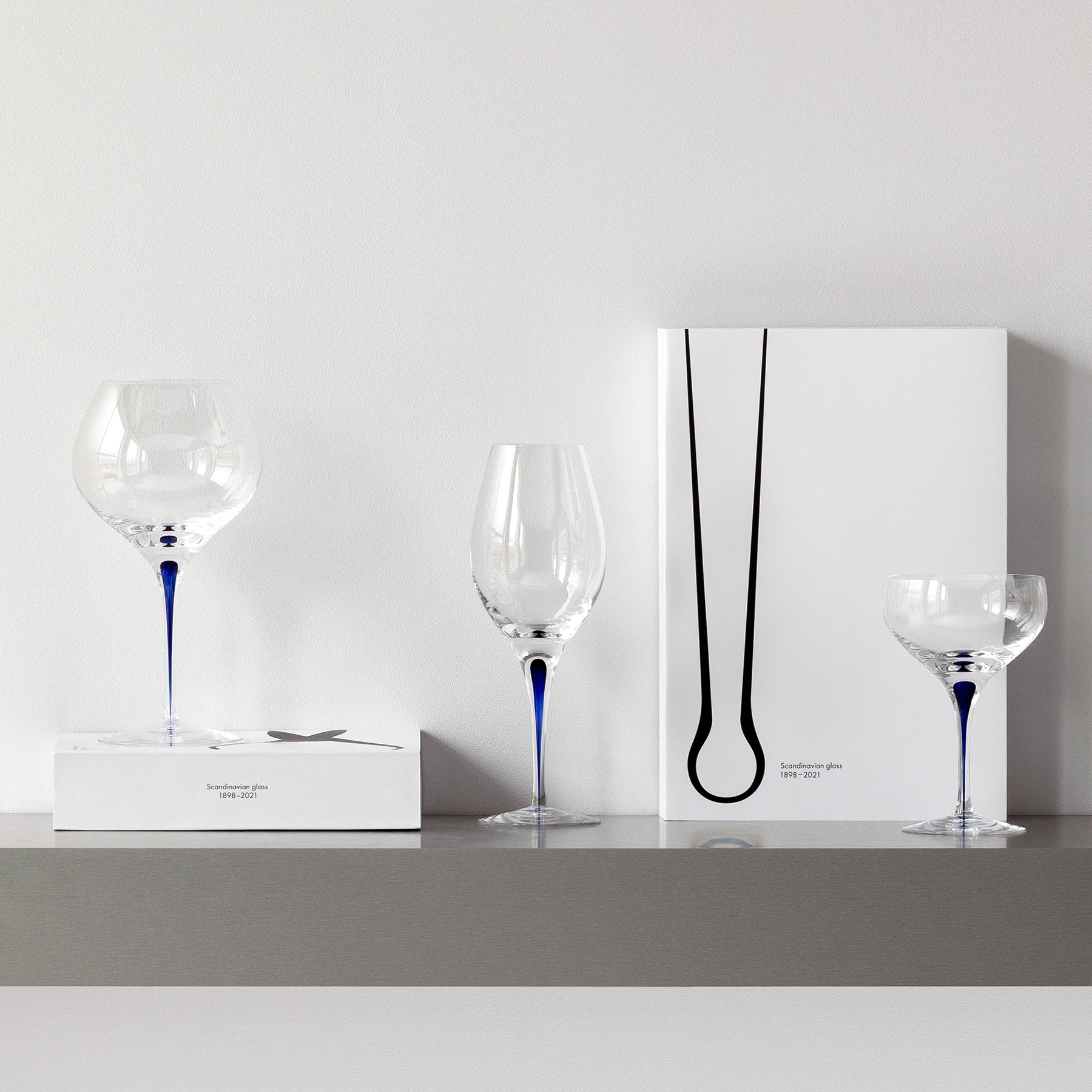 Intermezzo Blue Bouquet Orrefors