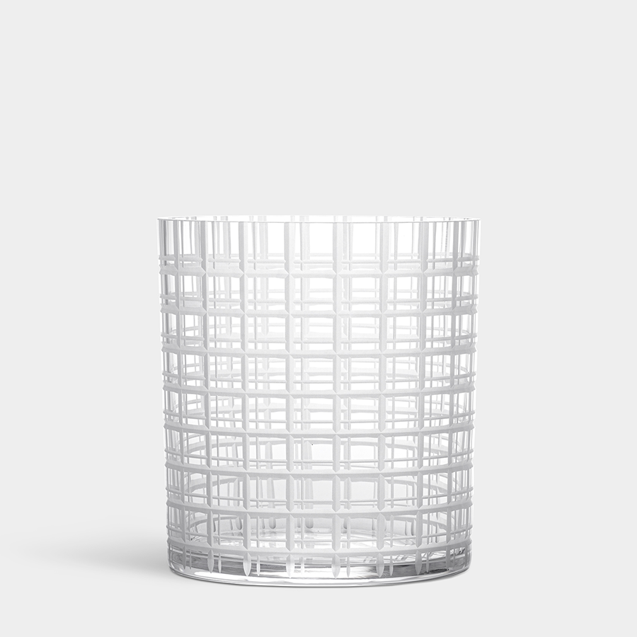 Cut In Number Checkered Vase Low Orrefors
