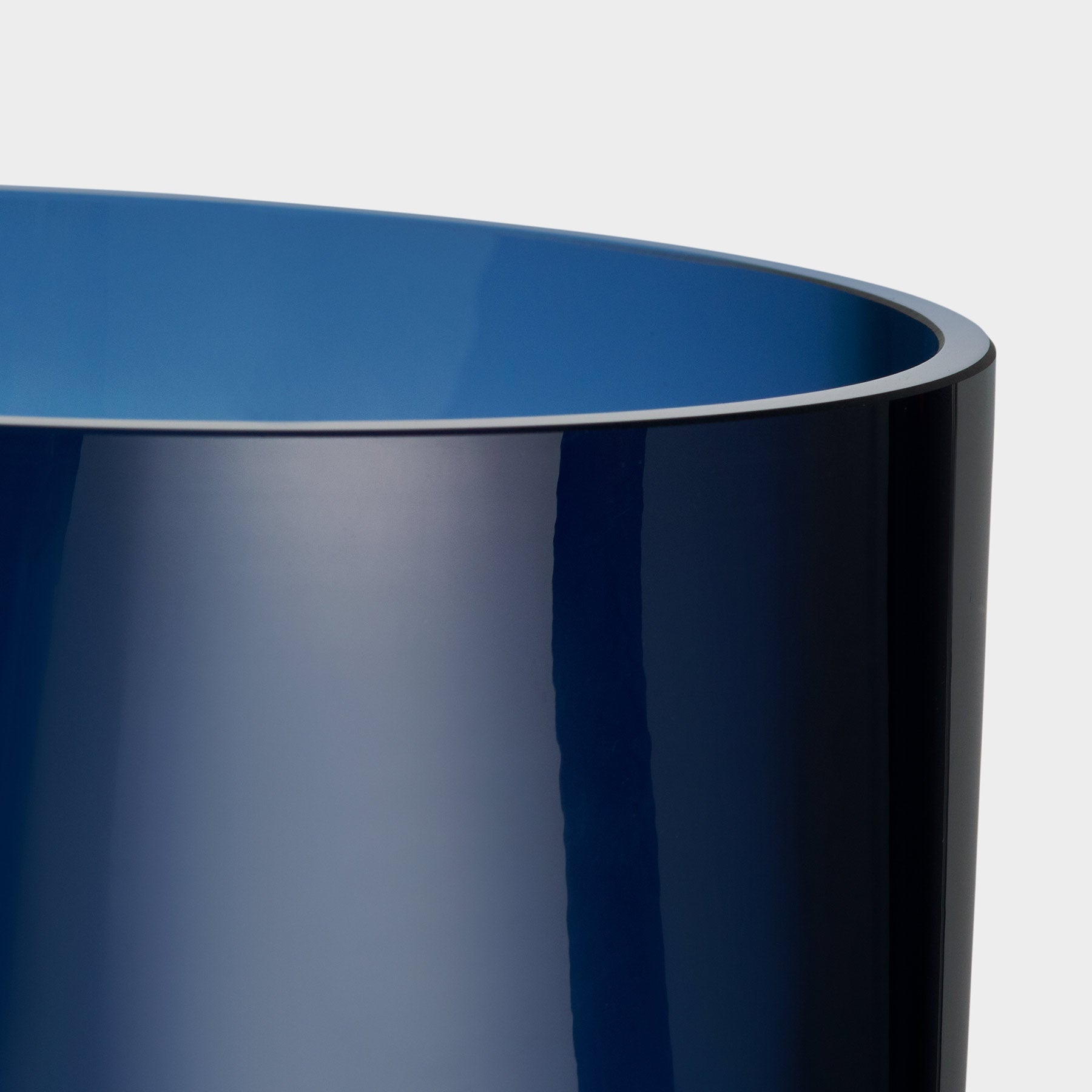 Squeeze Vase Midnight Blue XL Orrefors