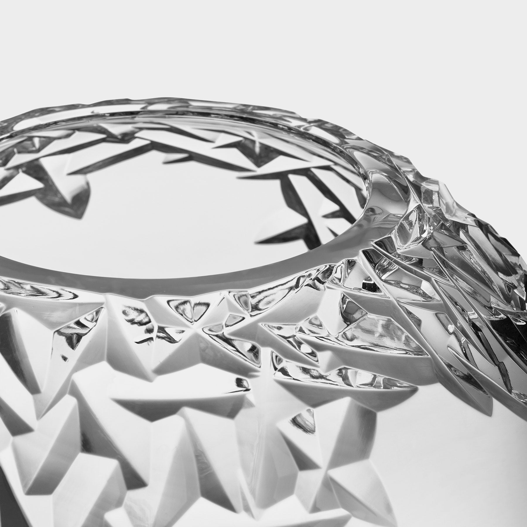 Carat Globe Vase XL Orrefors