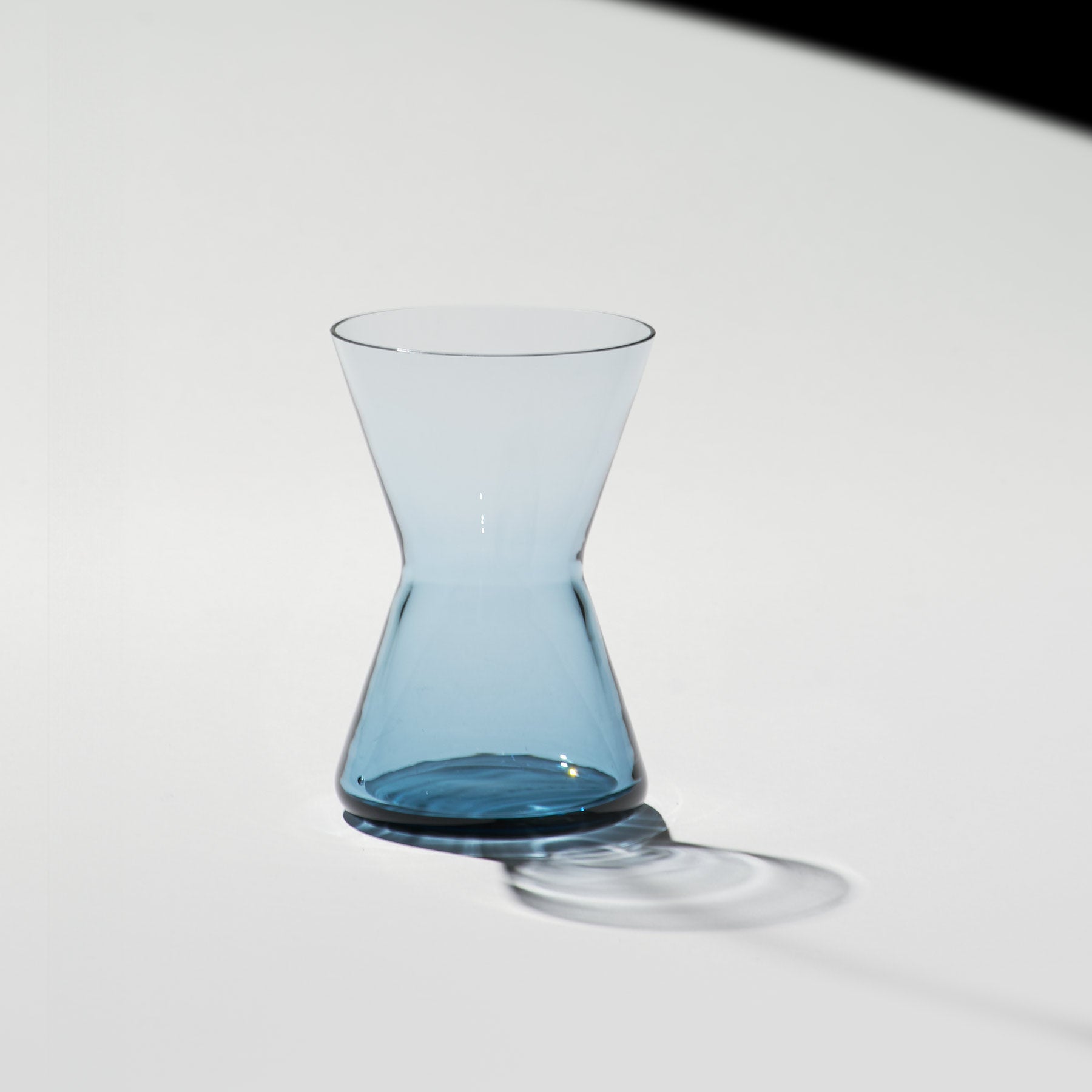 Midsummer Peach-Leaved Bellflower Vase Orrefors