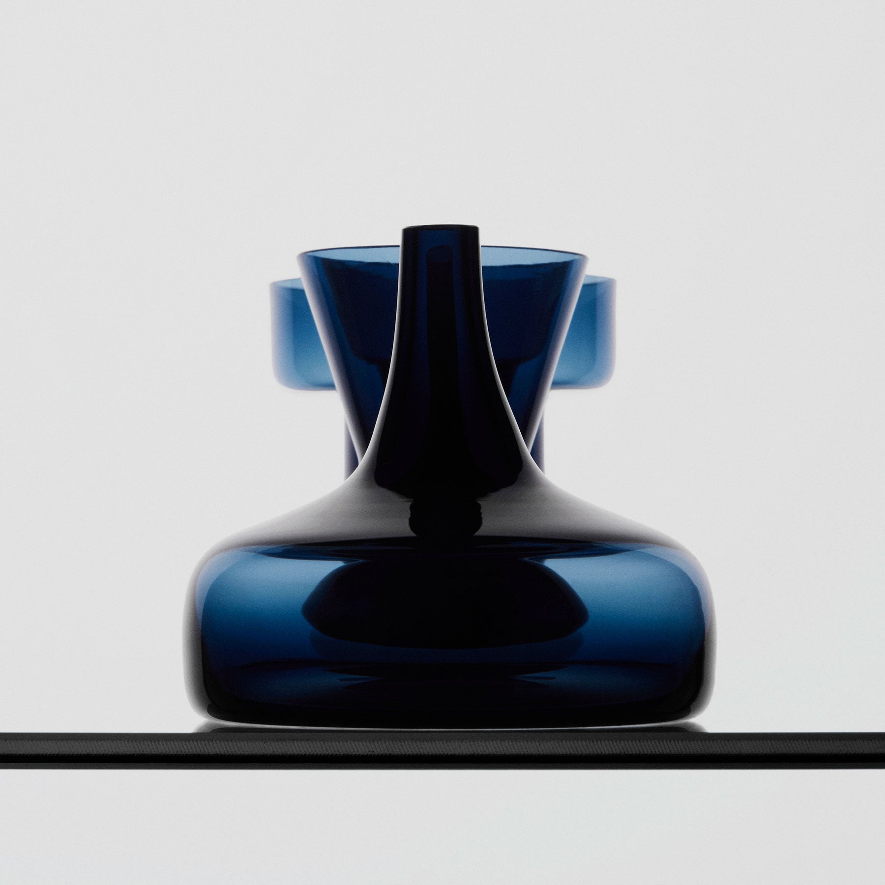 Midsummer Vases Midnight Blue Mini Set Of 7 Ltd Orrefors