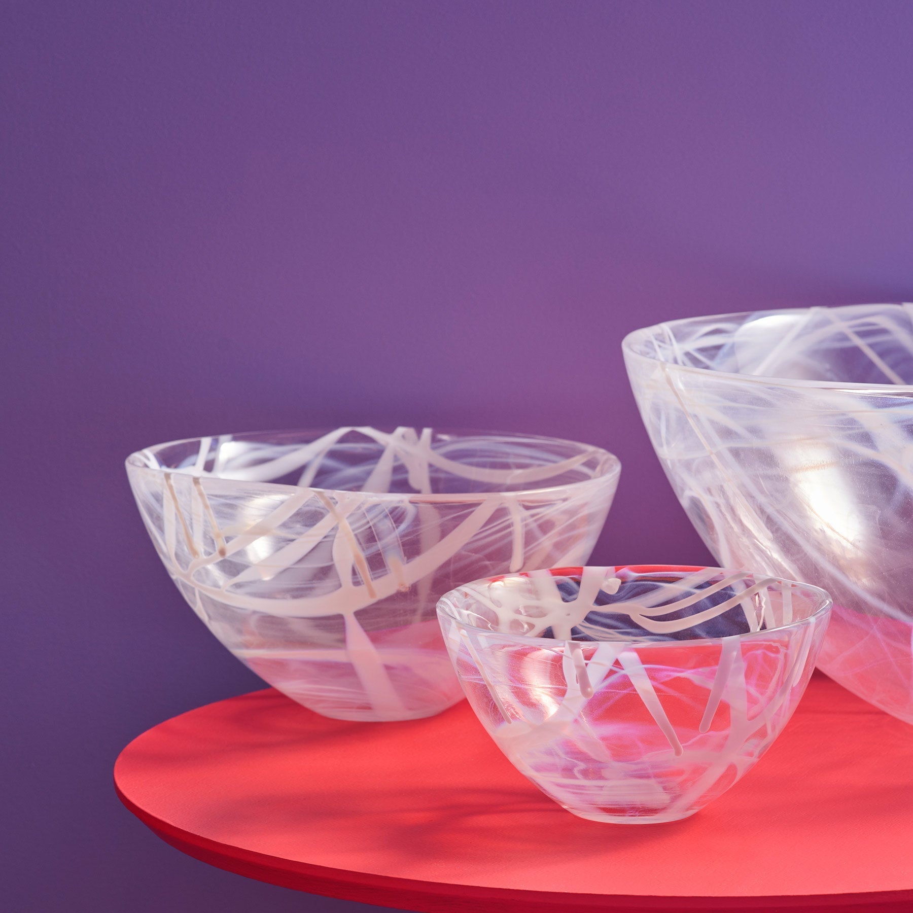 Contrast Bowl White/White Medium Kosta Boda