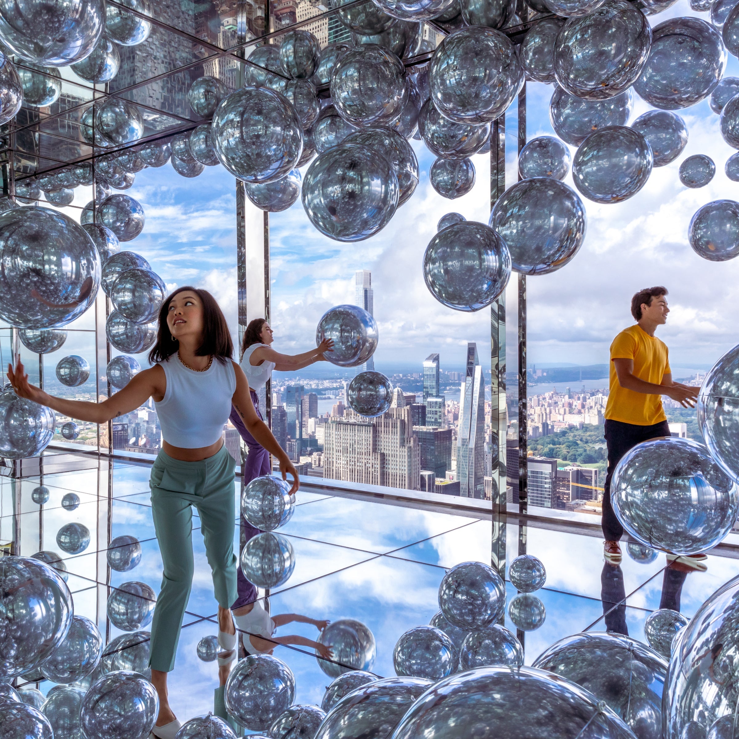SUMMIT One Vanderbilt Date Night for Two with Drinks and Digital Photos virgin experiences
