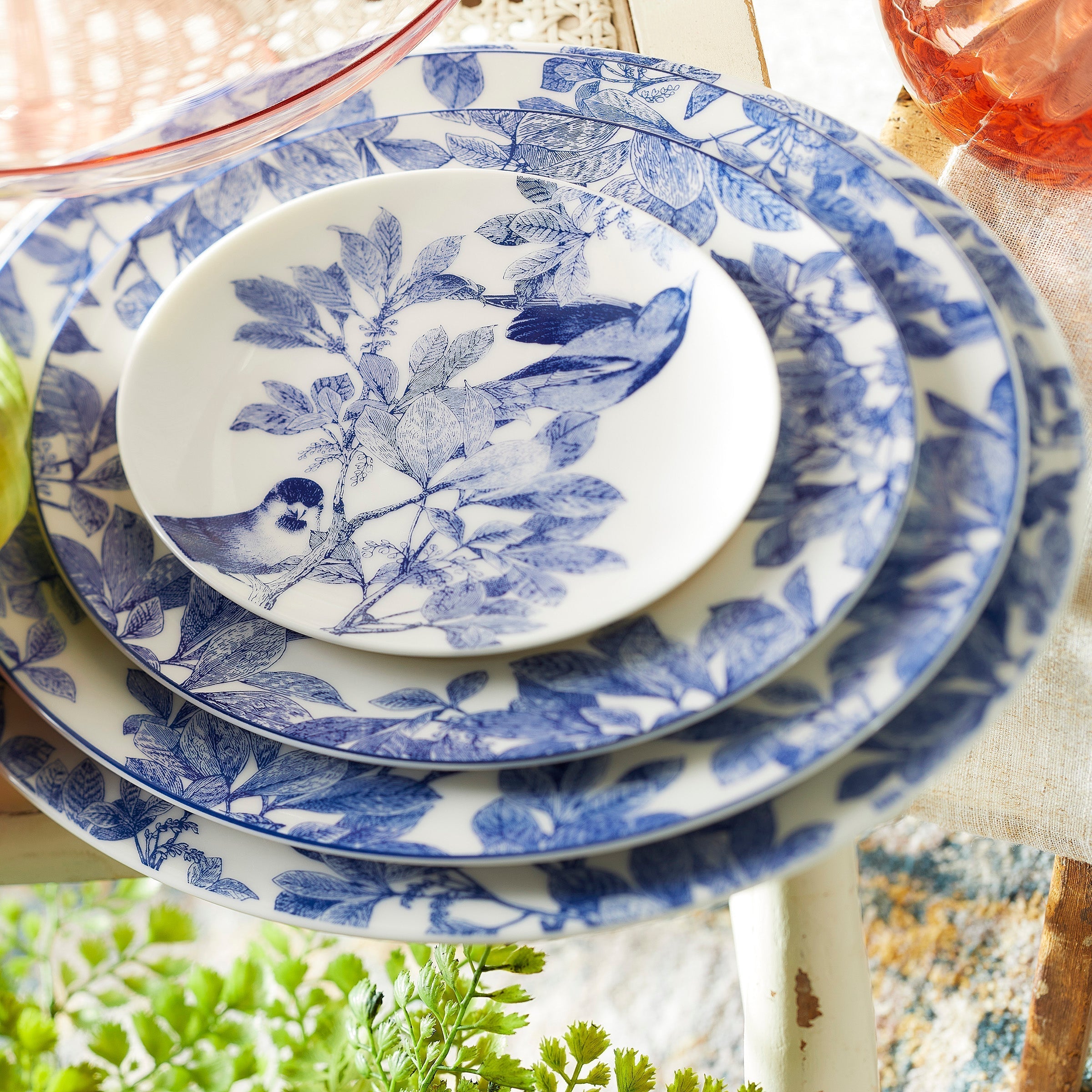Arbor Rimmed Charger Plate