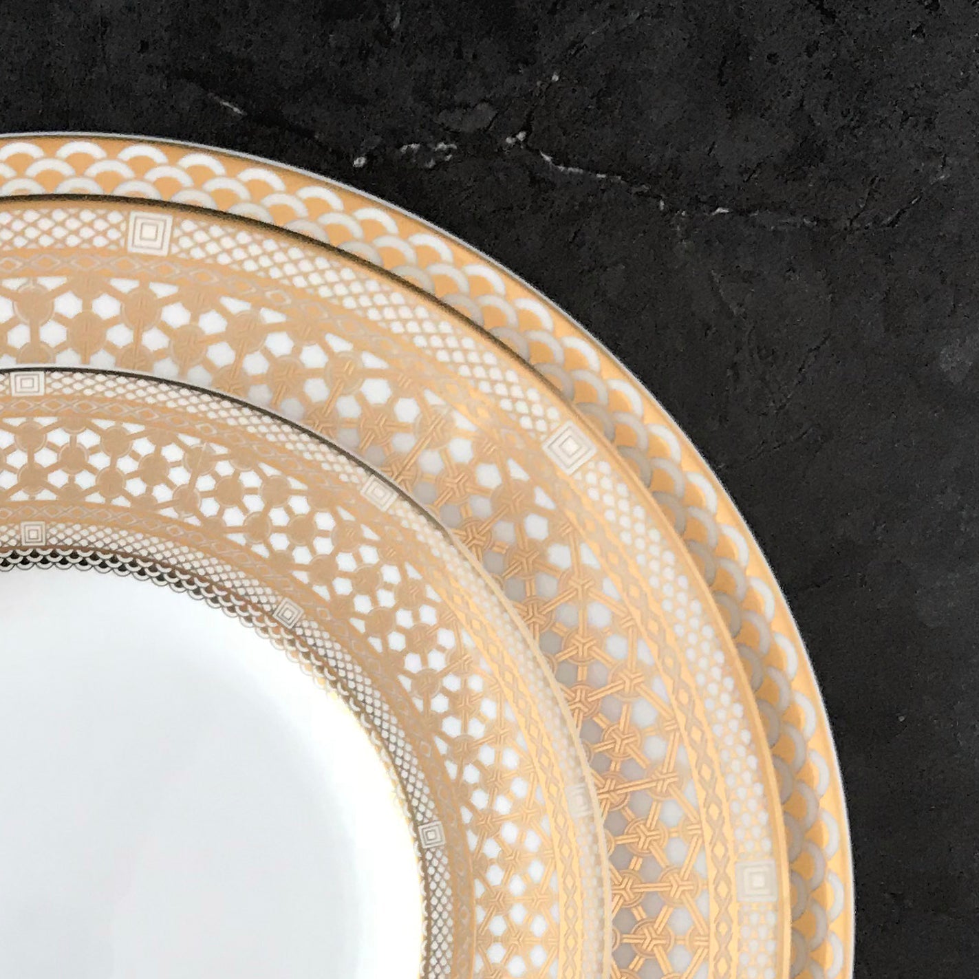 Hawthorne Gilt Charger Plate