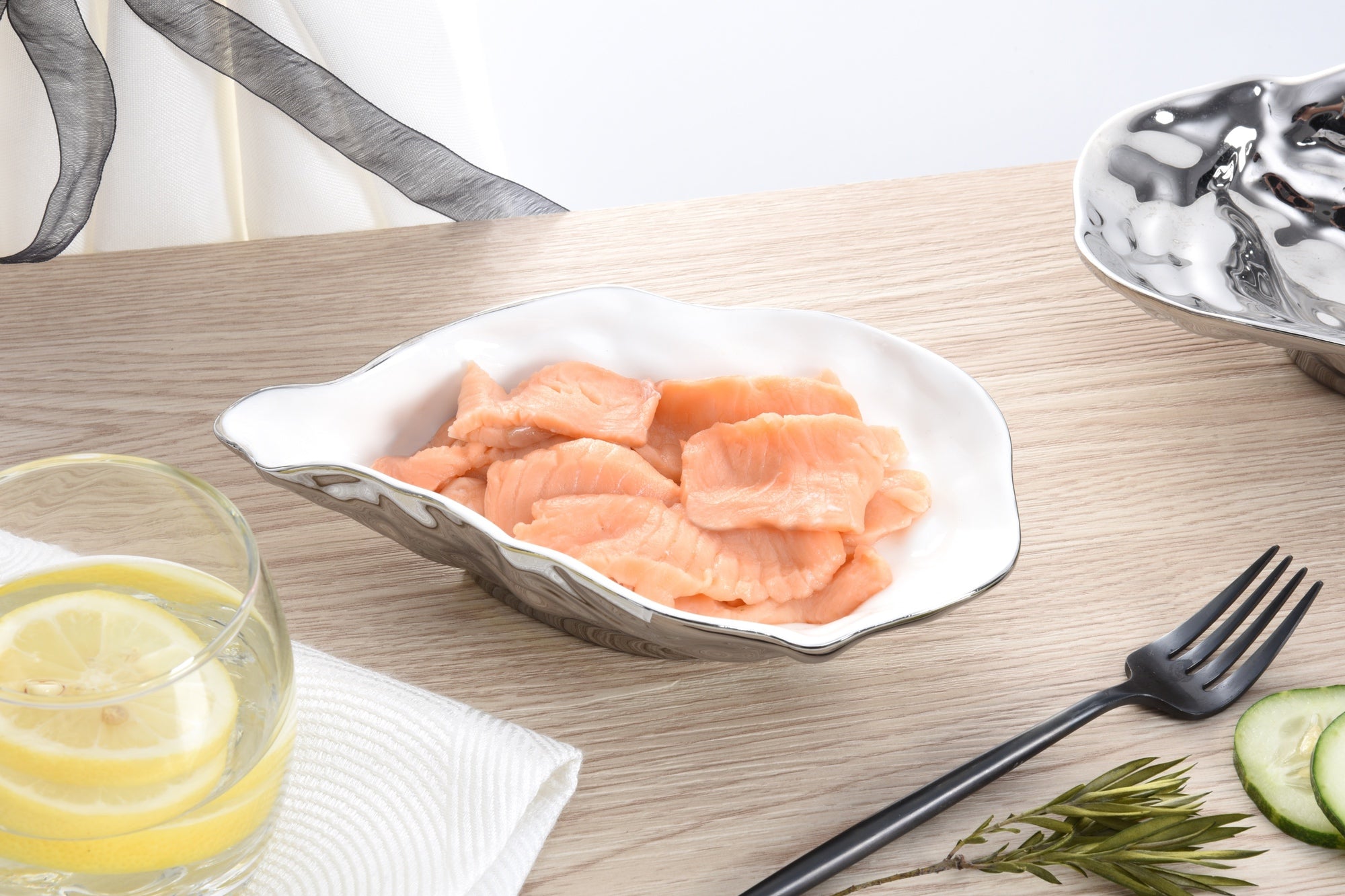 The Oysters Small Oyster Bowl Titanium Exterior Pampa Bay