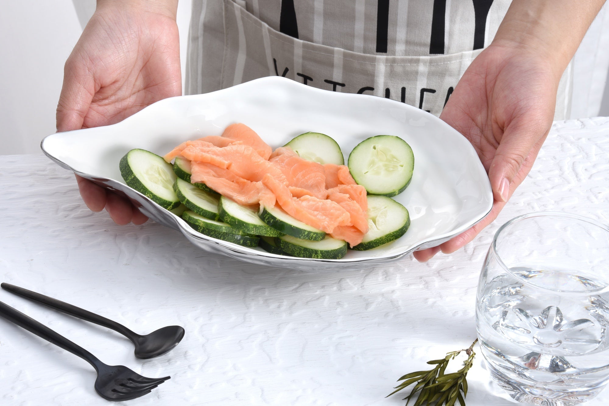 The Oysters Medium Oyster Bowl Titanium Exterior Pampa Bay