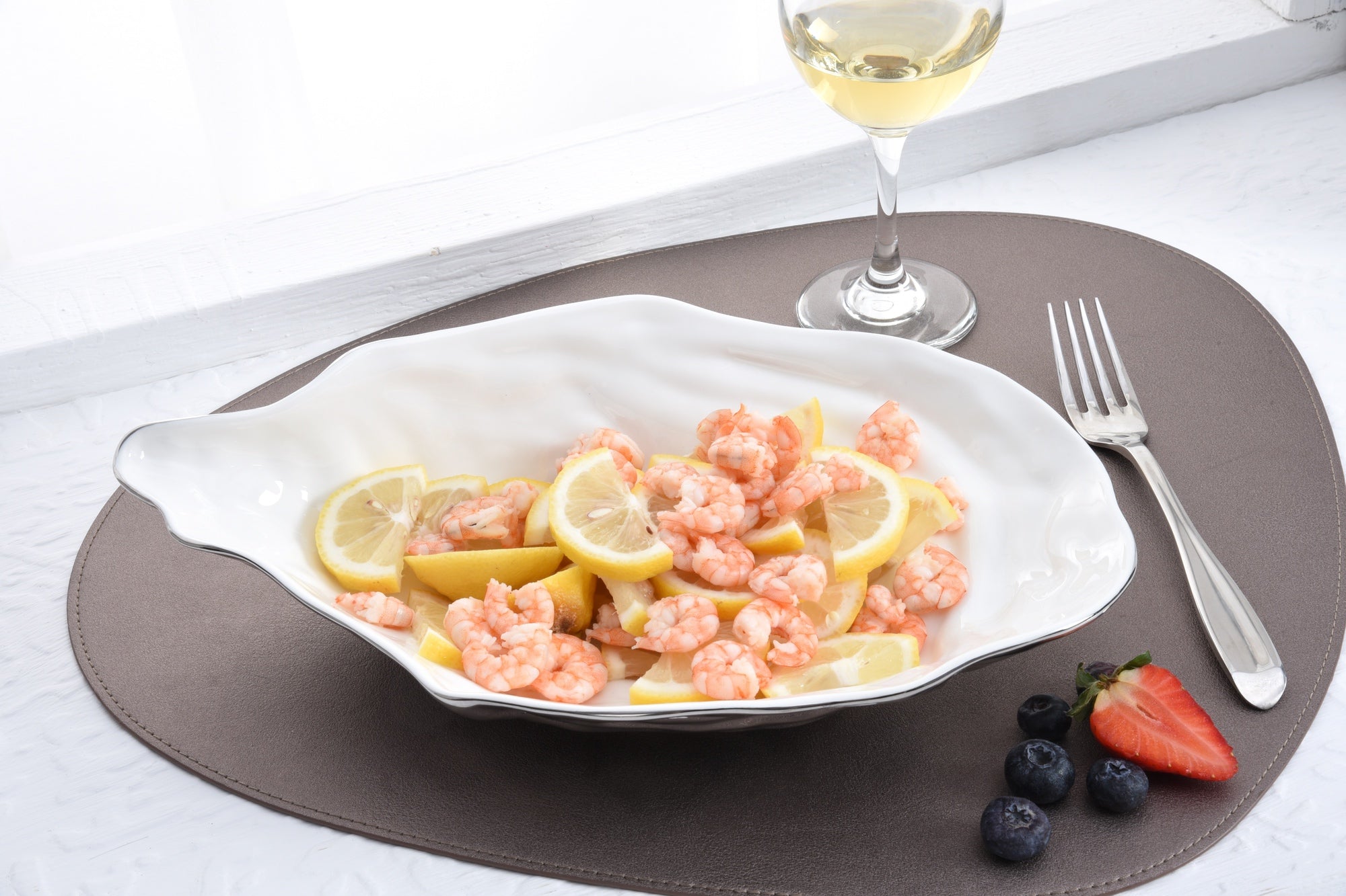 The Oysters Large Oyster Bowl Titanium Exterior Pampa Bay