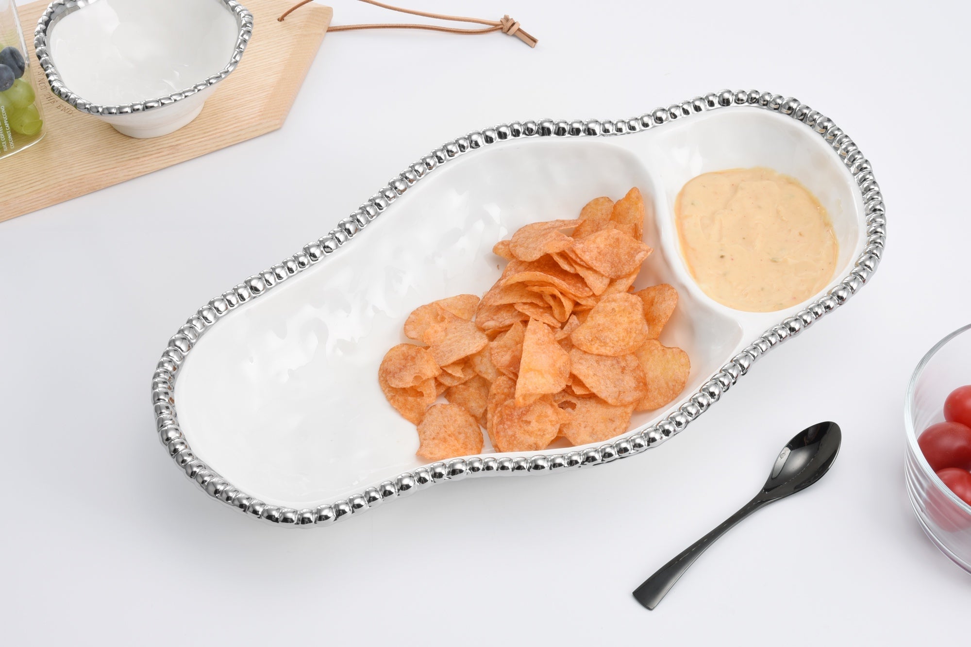 Salerno 2-Section Serving Piece Pampa Bay