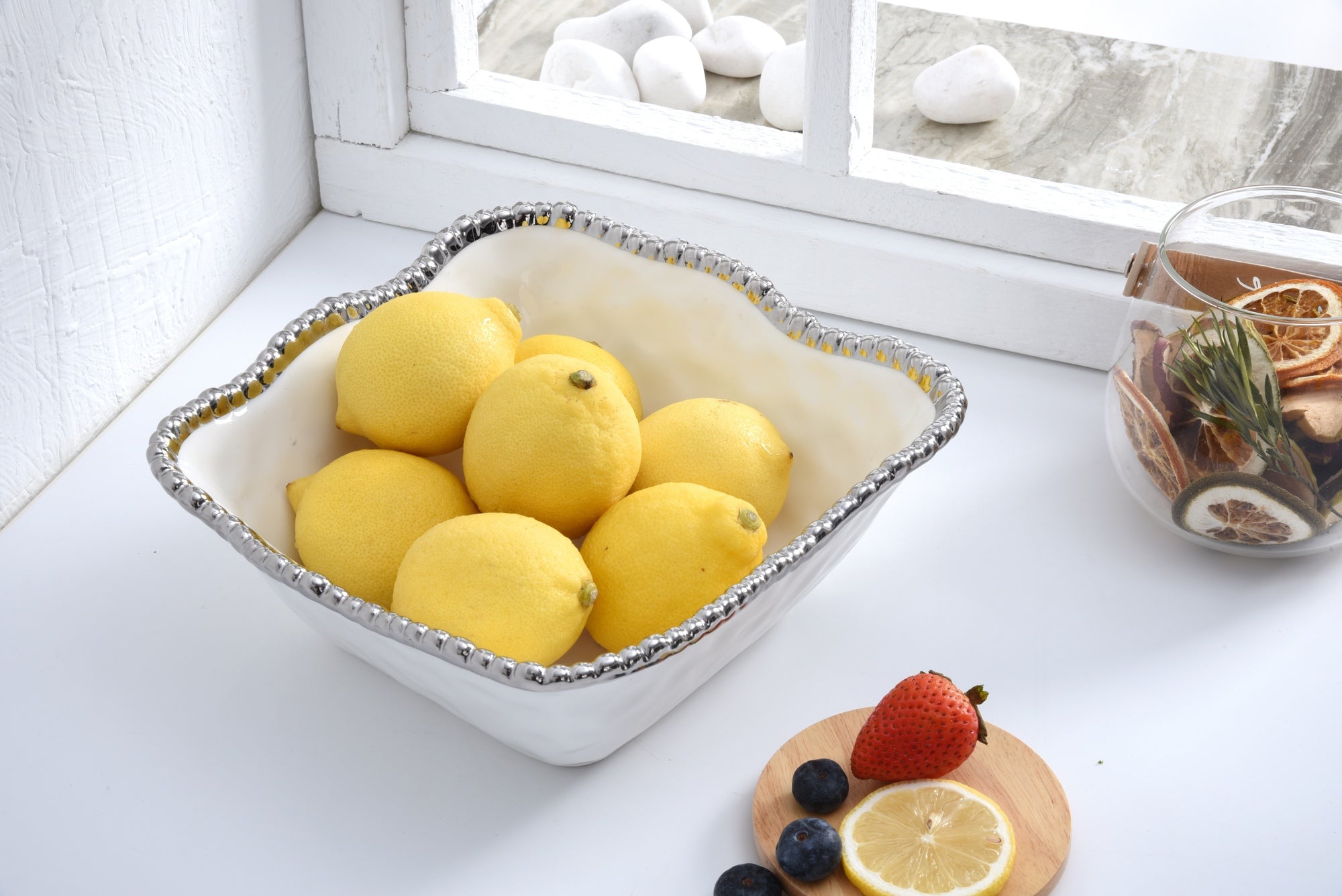 Salerno Medium Square Salad Bowl Pampa Bay