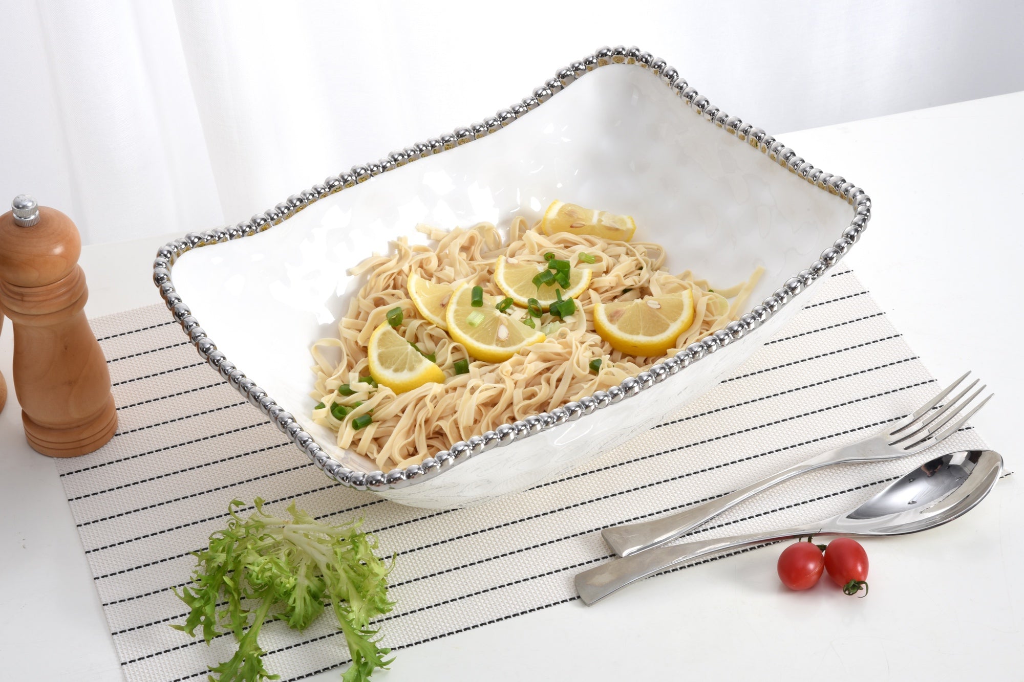 Salerno Deep Serving Bowl Pampa Bay