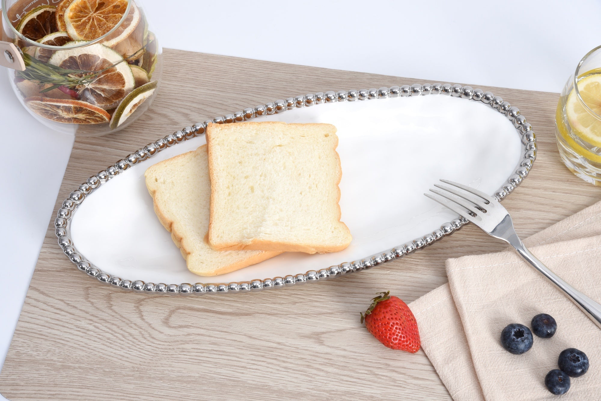 Salerno Small Oval Serving Piece Pampa Bay