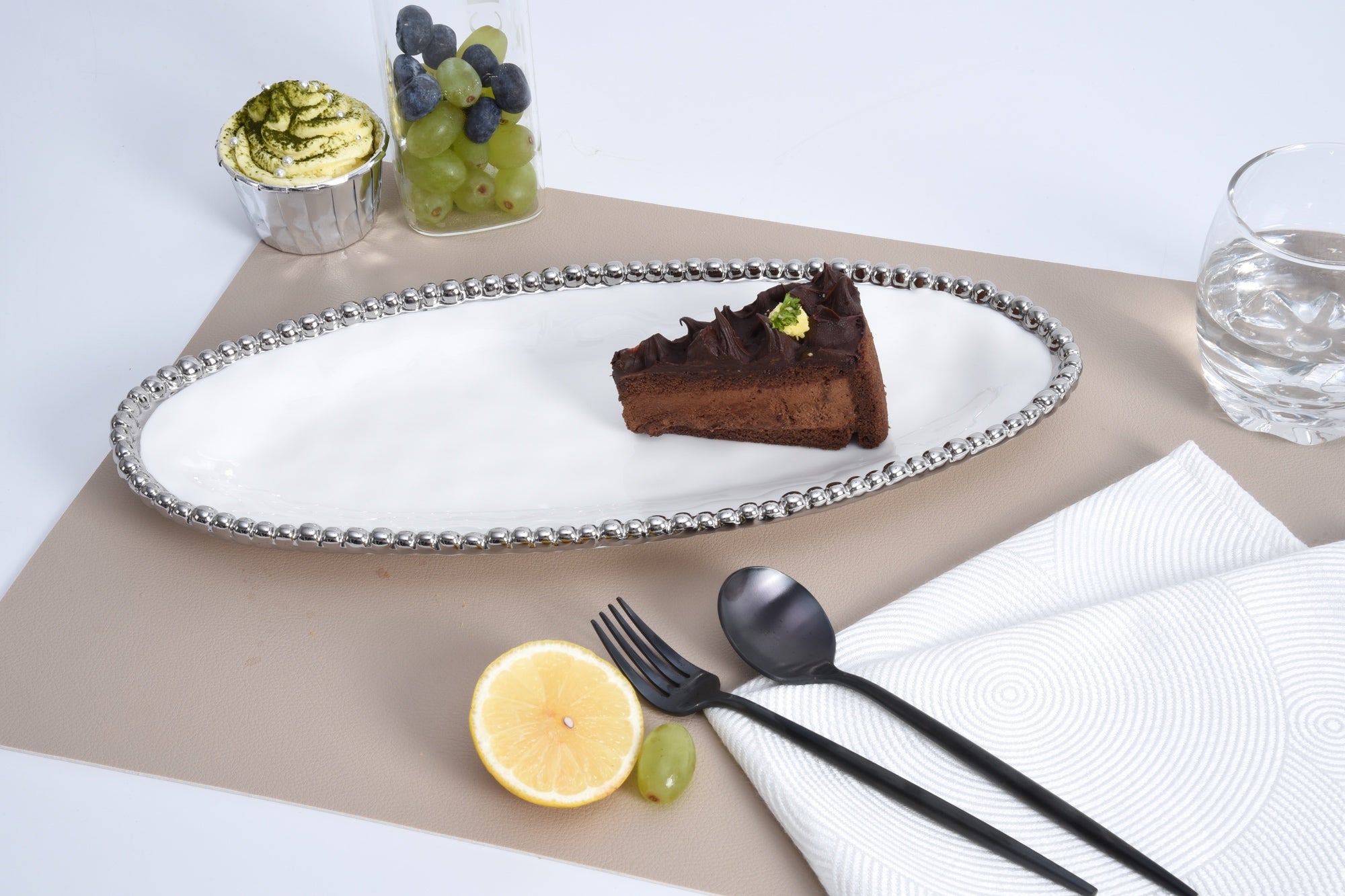 Salerno Small Oval Serving Piece Pampa Bay