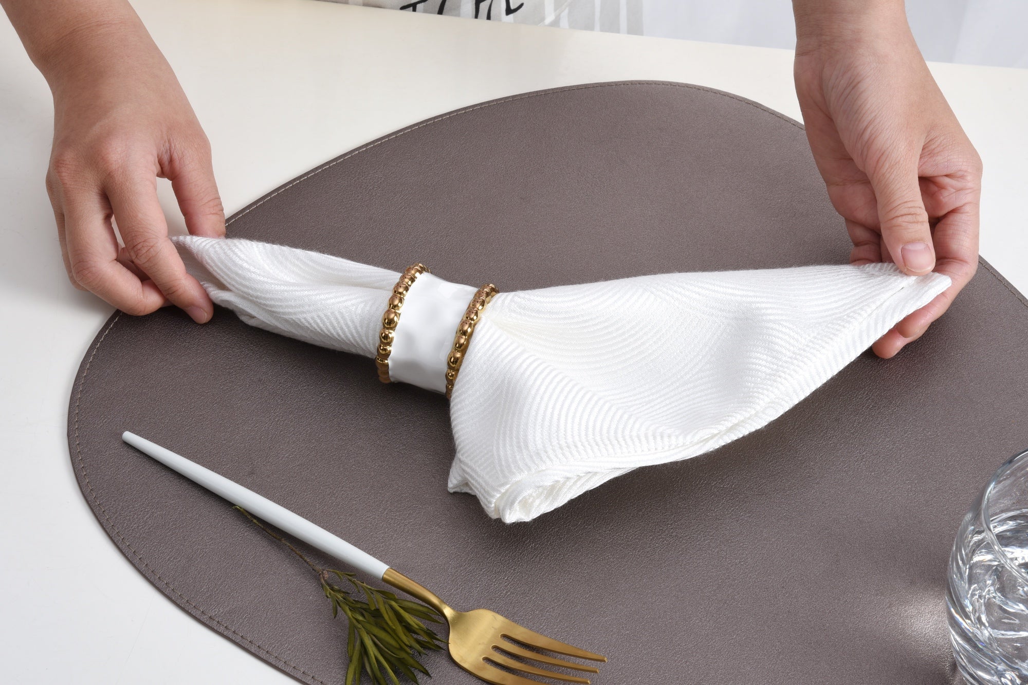 Golden Salerno Napkin Rings - Set of 4 Pampa Bay