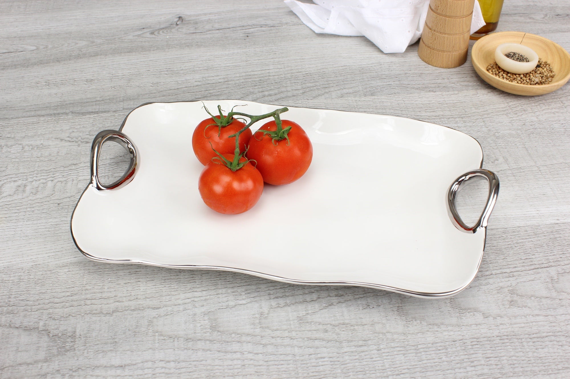 Handle With Style Small Platter Pampa Bay