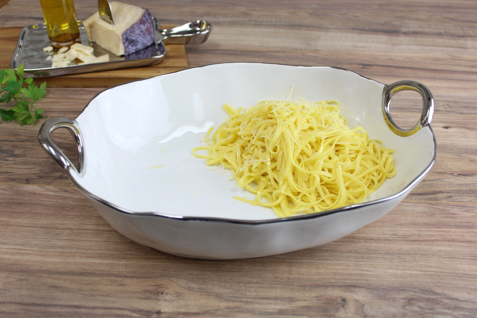 Handle With Style Deep Oval Server Pampa Bay