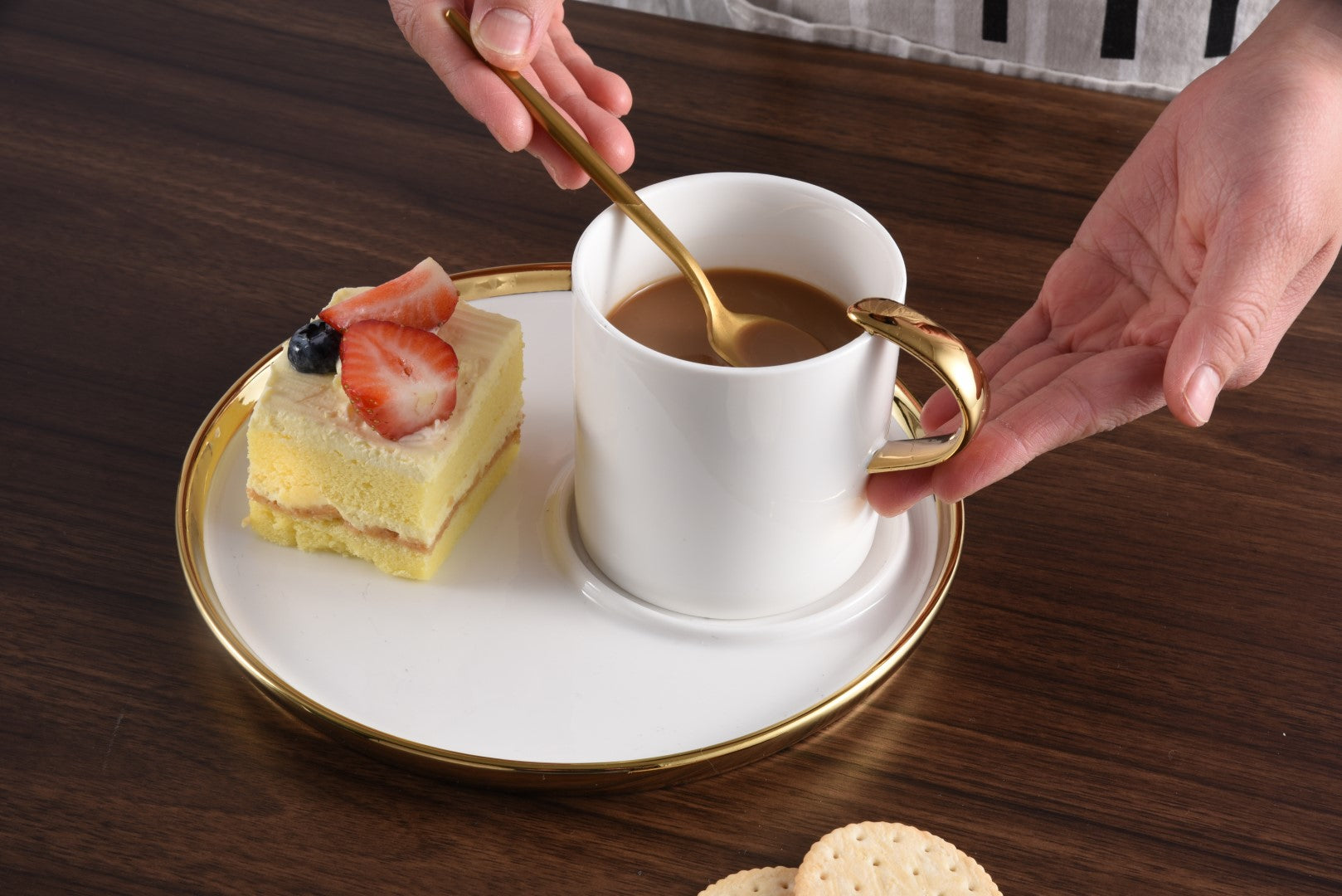 Accessories Cappuccino Cup and Plate