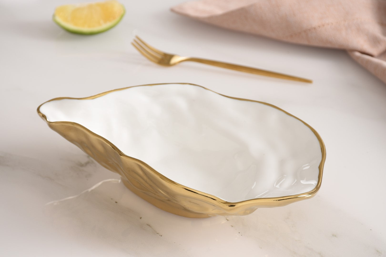 The Oysters Small Oyster Bowl Golden Exterior Pampa Bay