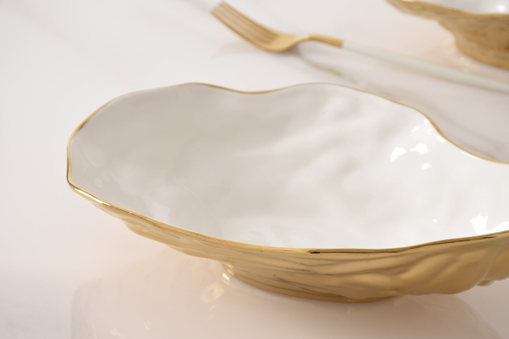 The Oysters Medium Oyster Bowl Golden Exterior Pampa Bay