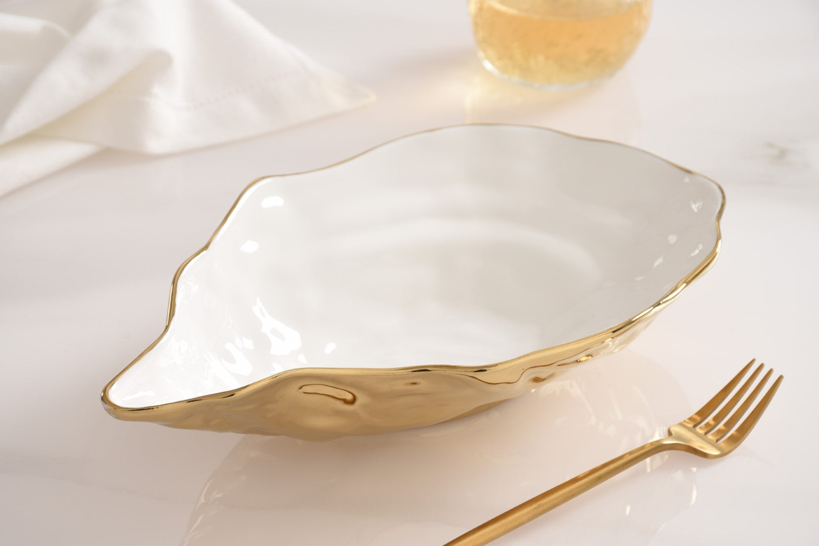 The Oysters Medium Oyster Bowl Golden Exterior Pampa Bay