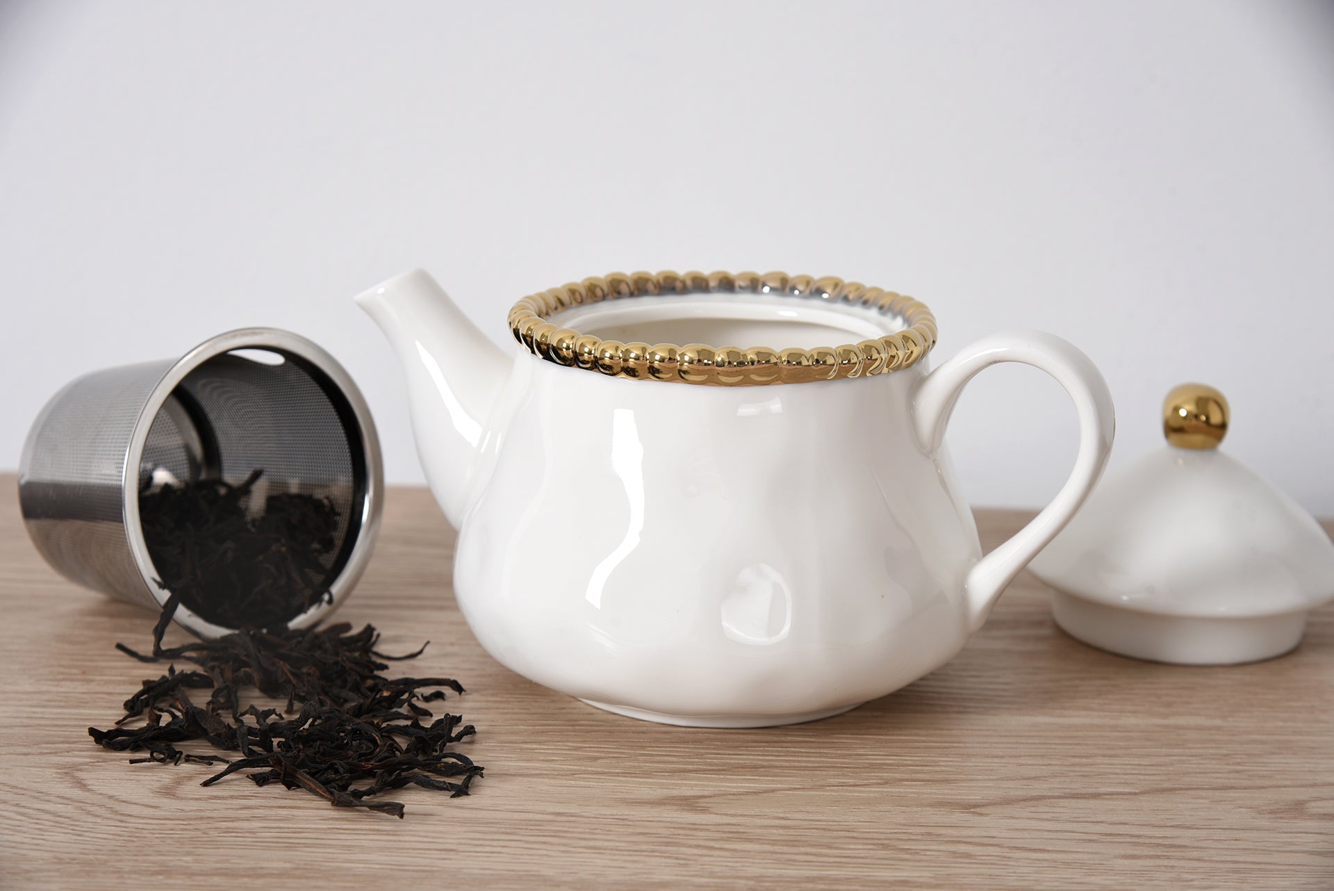 Golden Salerno Tea Pot