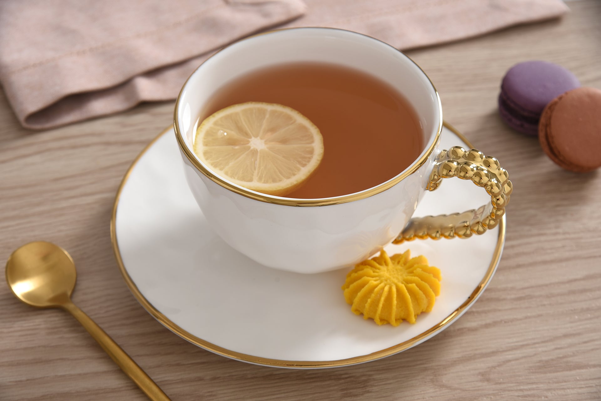Golden Salerno Teacup & Saucer