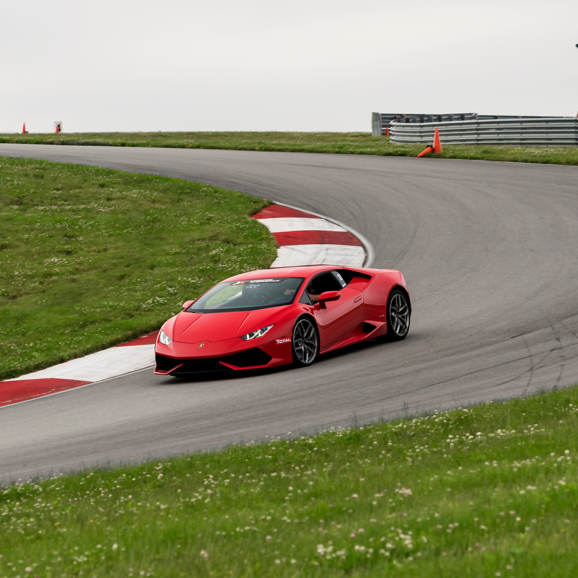 Race a Lamborghini with Xtreme Xperience virgin experiences