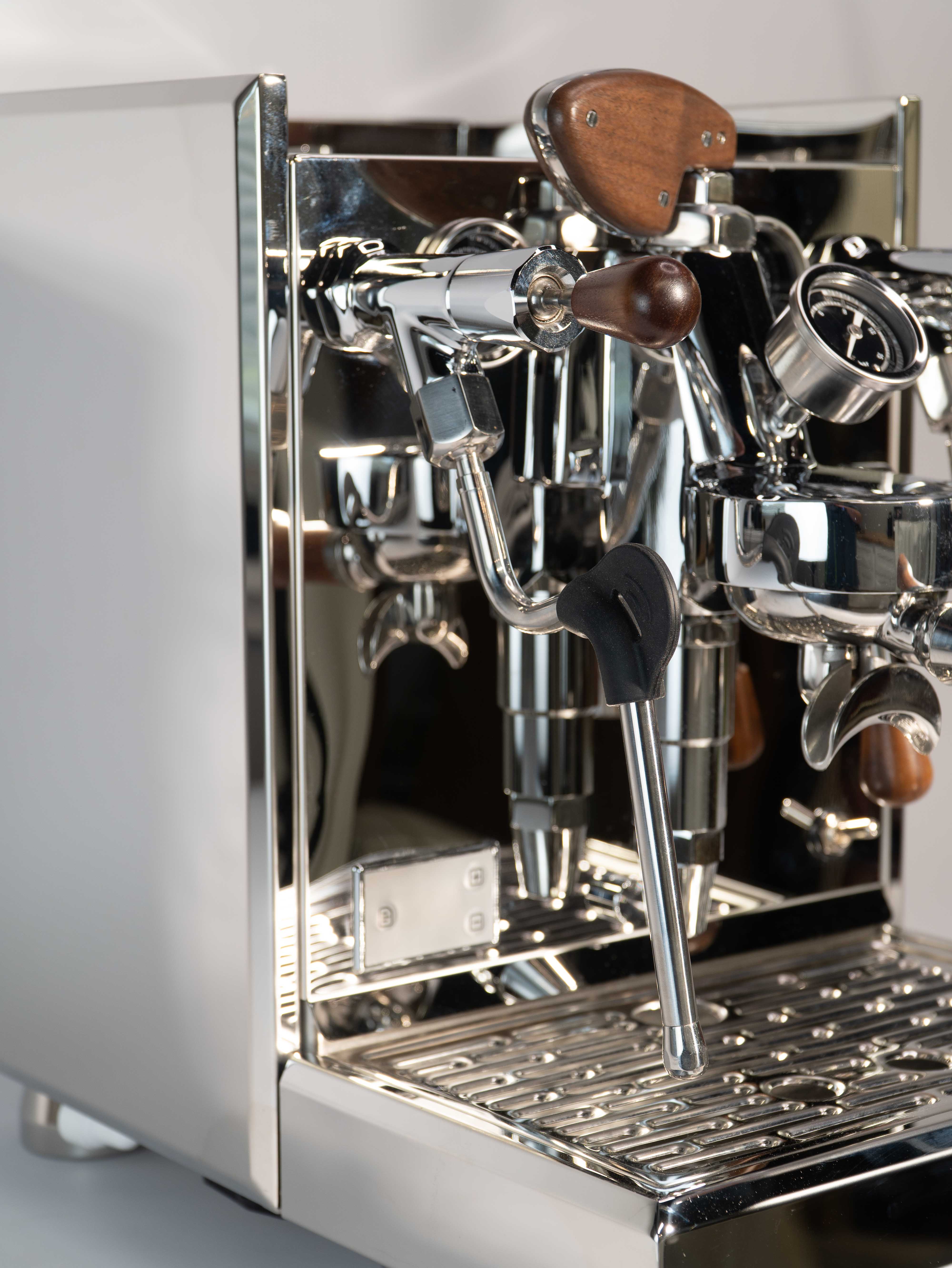 Turin™ Gallatin DB - Dual Boiler Espresso Machine with PID Espresso Outlet LLC