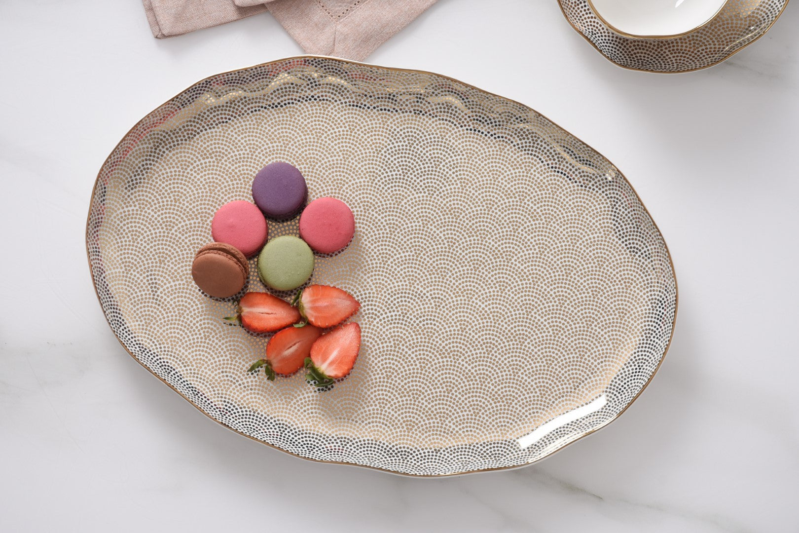 Large Oval Platter Simply Me Box