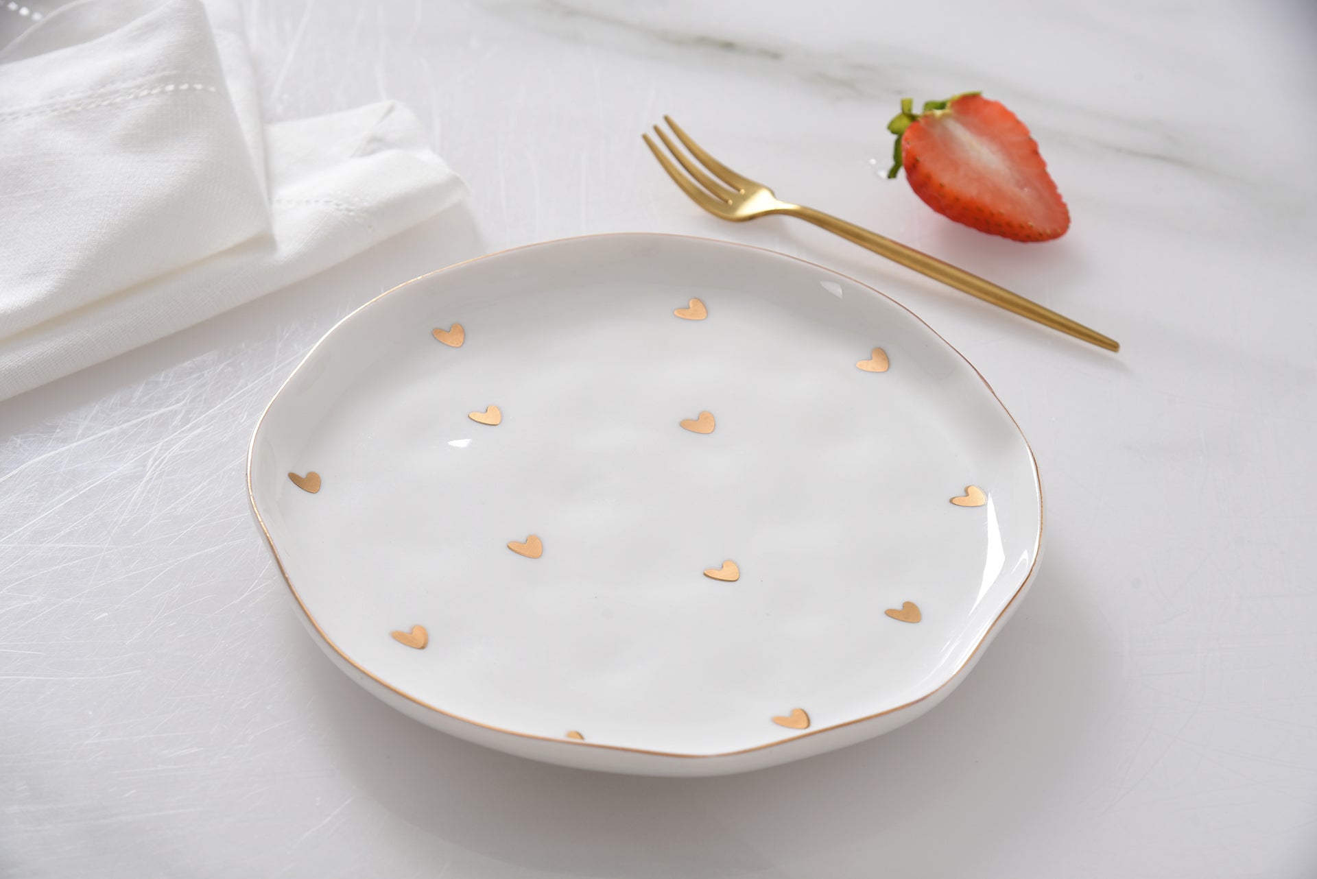 Heart To Heart Set of 4 Dessert Plates Pampa Bay