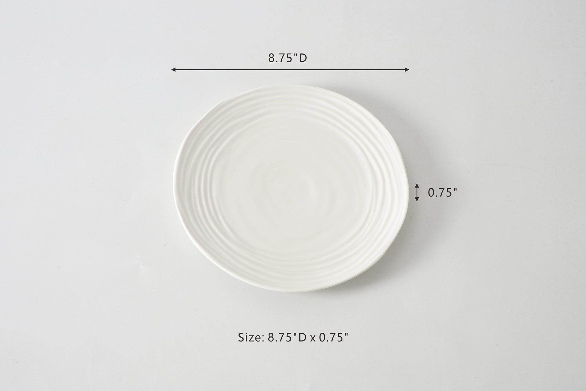 Le Blanc Round Salad Plate Pampa Bay