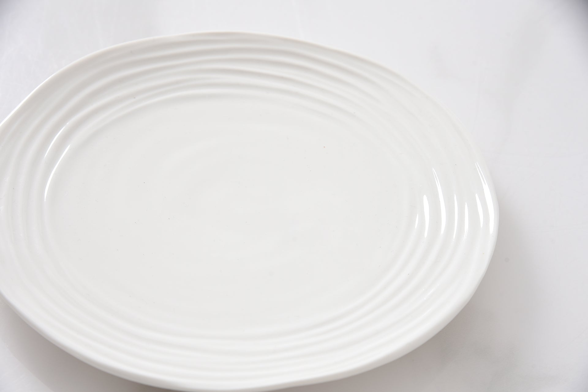 Le Blanc Round Salad Plate Pampa Bay
