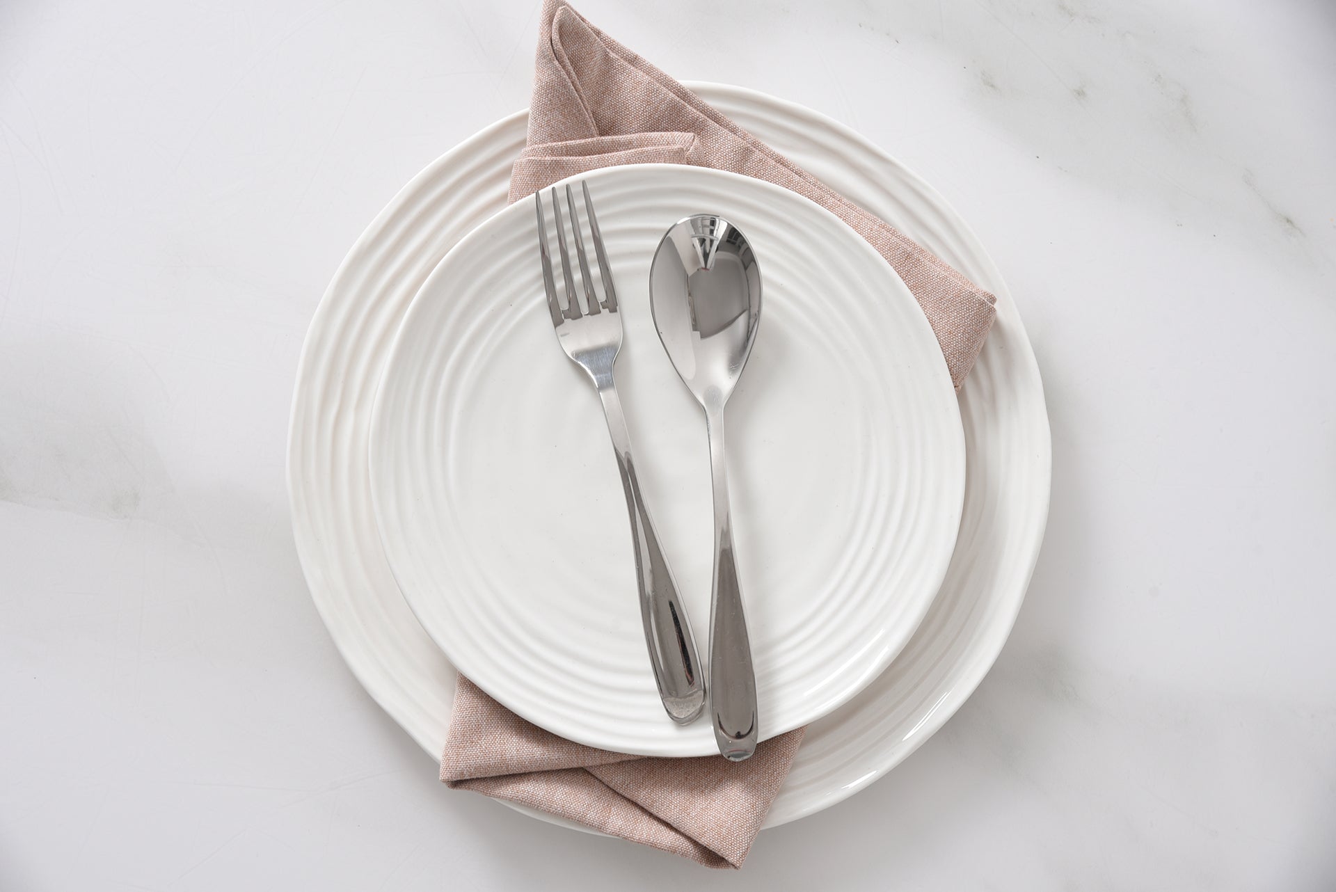 Le Blanc Round Dinner Plate Pampa Bay