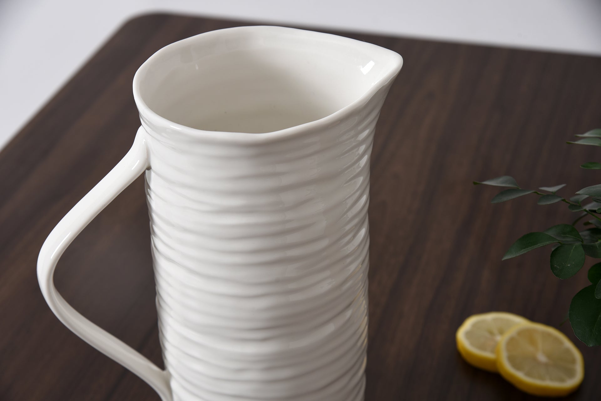 Le Blanc Pitcher Pampa Bay