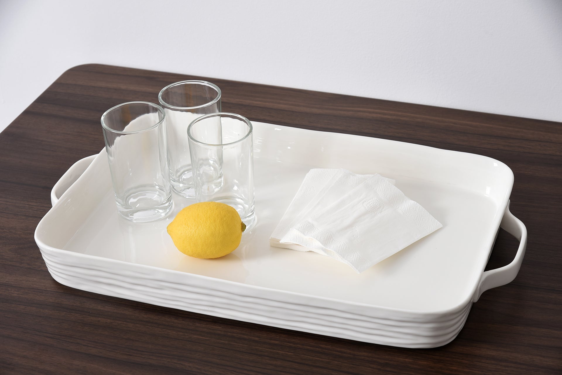 Le Blanc Rectangular Tray with Handles Pampa Bay