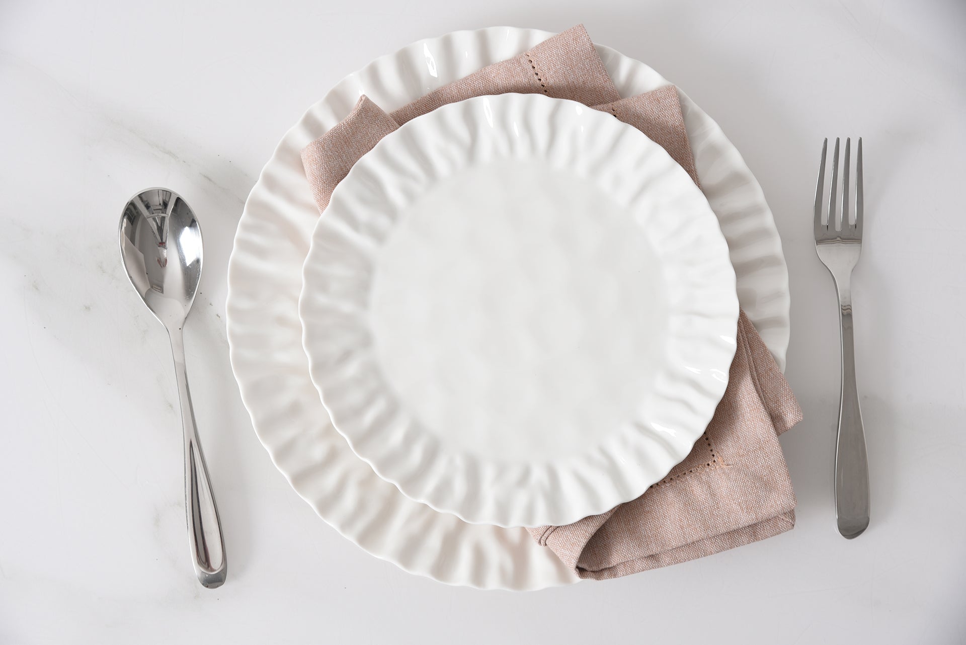 Mascali Bianca Round Salad Plate Pampa Bay