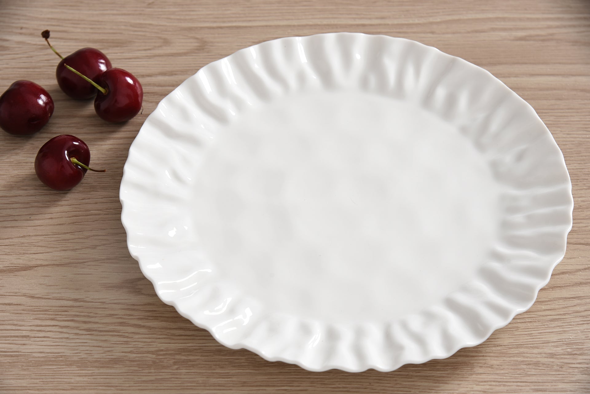 Mascali Bianca Round Salad Plate Pampa Bay