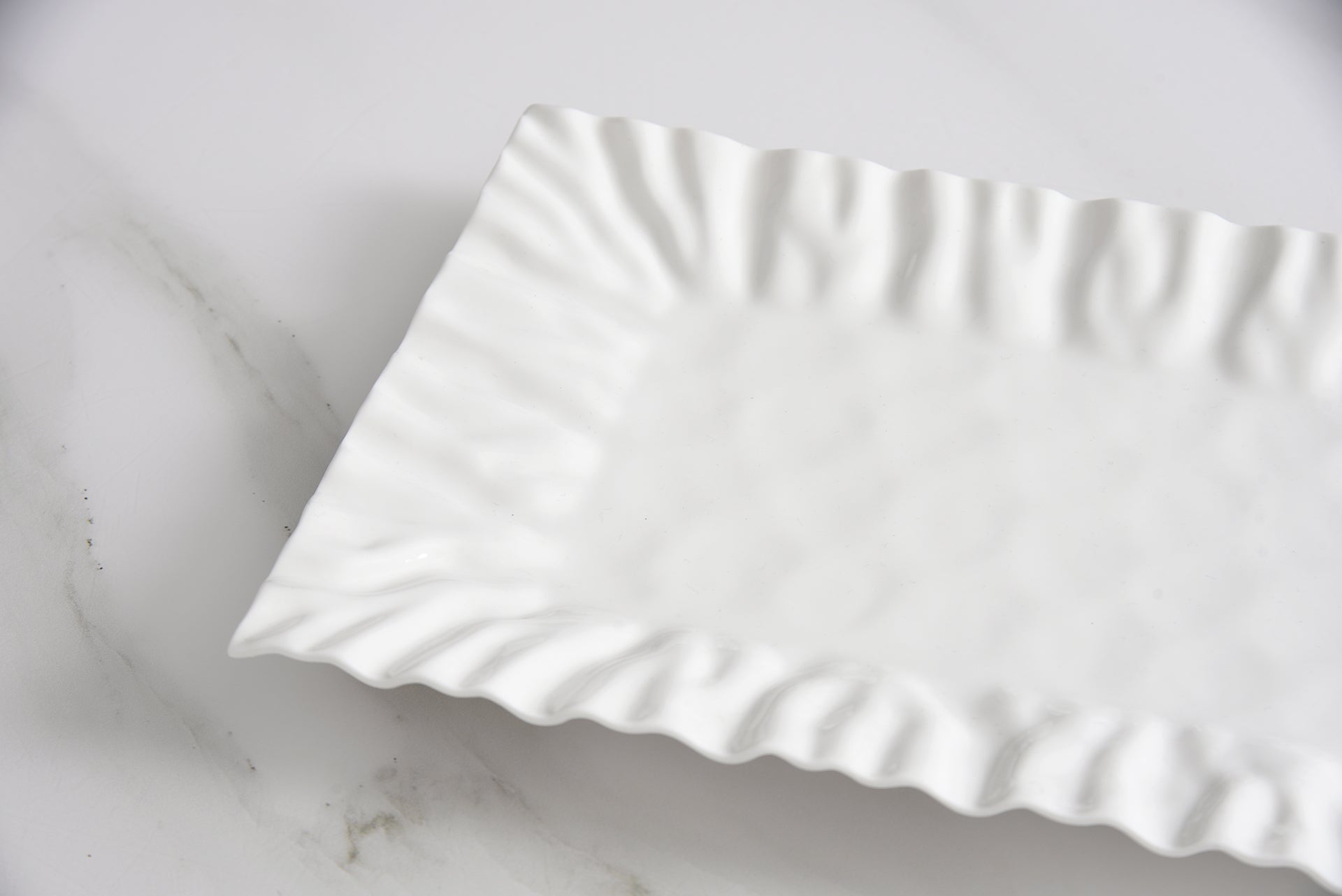 Mascali Bianca Rectangular Tray Pampa Bay