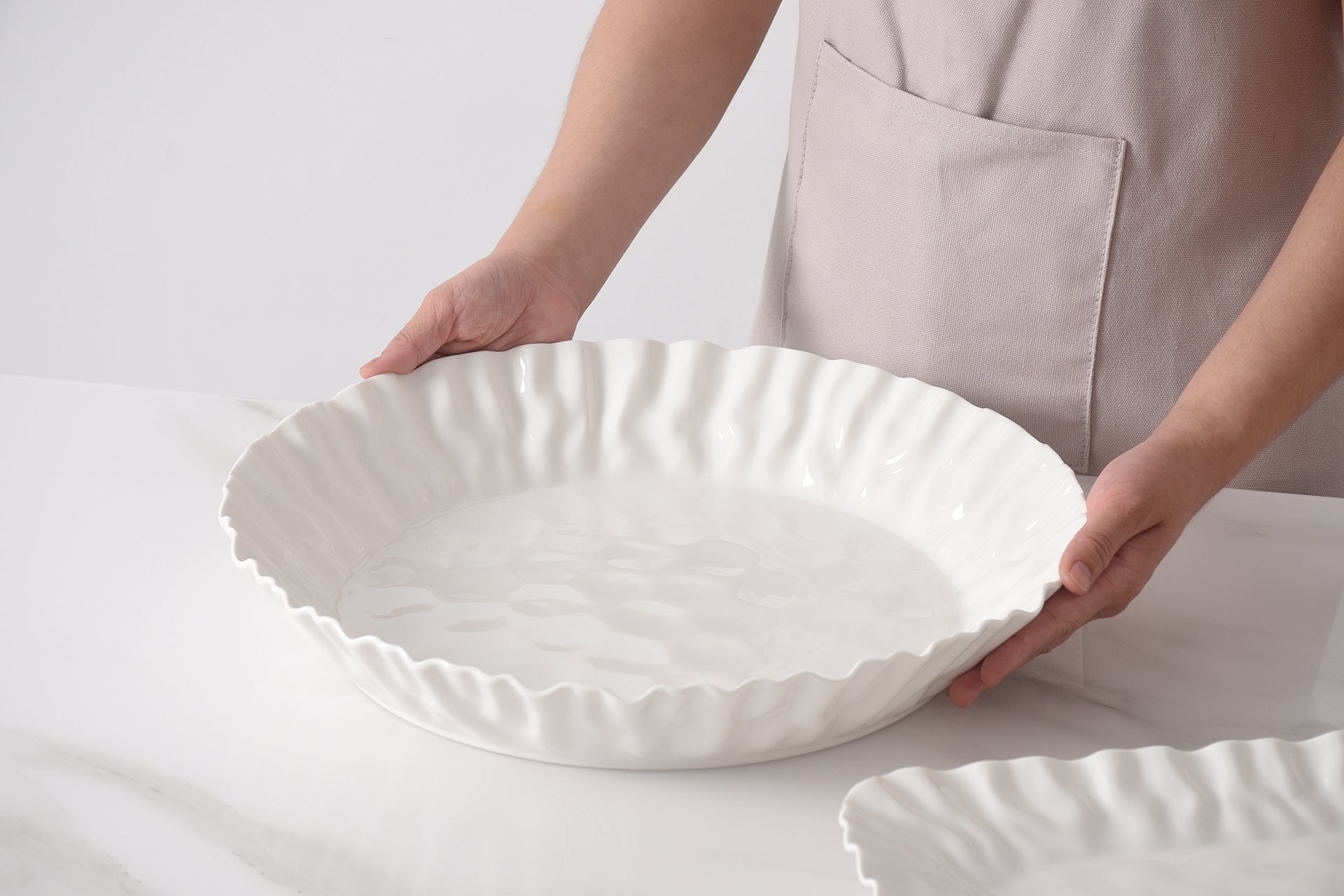 Mascali Bianca Round Deep Server Pampa Bay