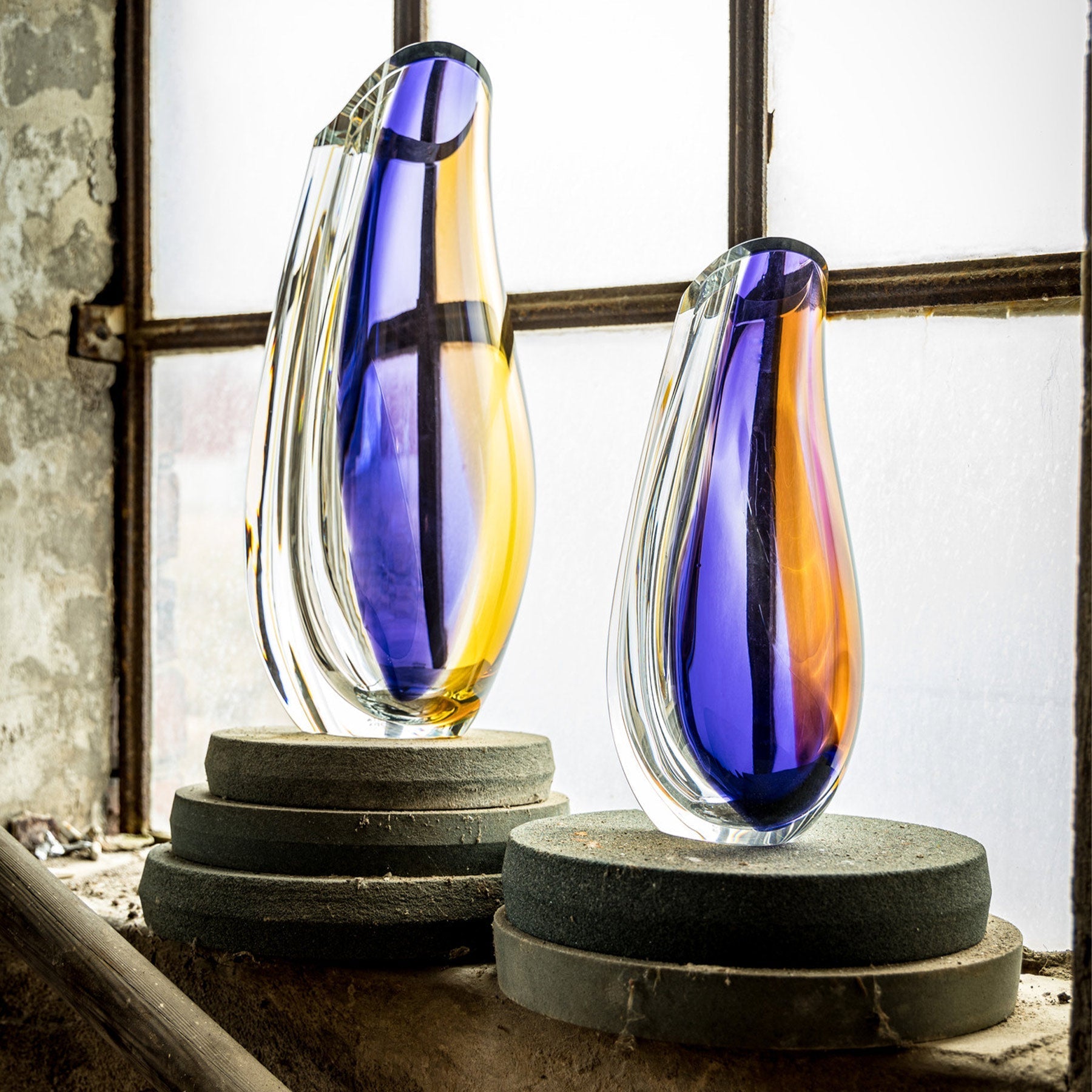 Orchid Vase Low Kosta Boda