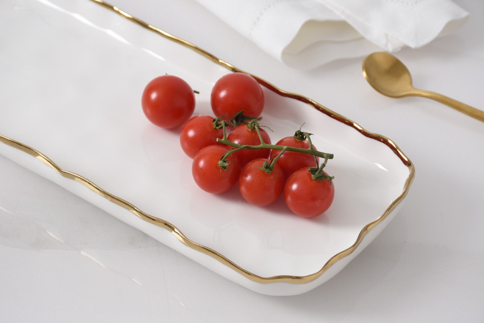 Portofino Long Rectangular Tray Pampa Bay
