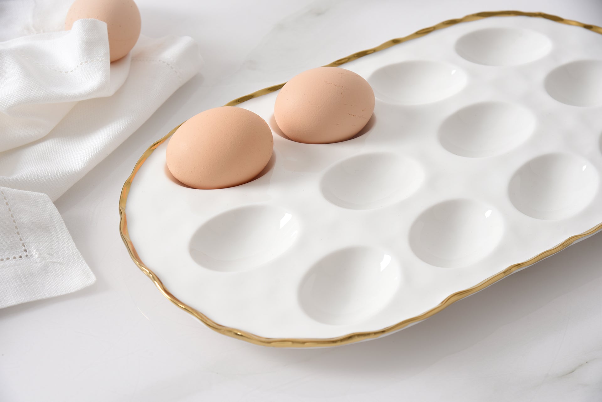 Portofino Oval Deviled Egg Tray Pampa Bay