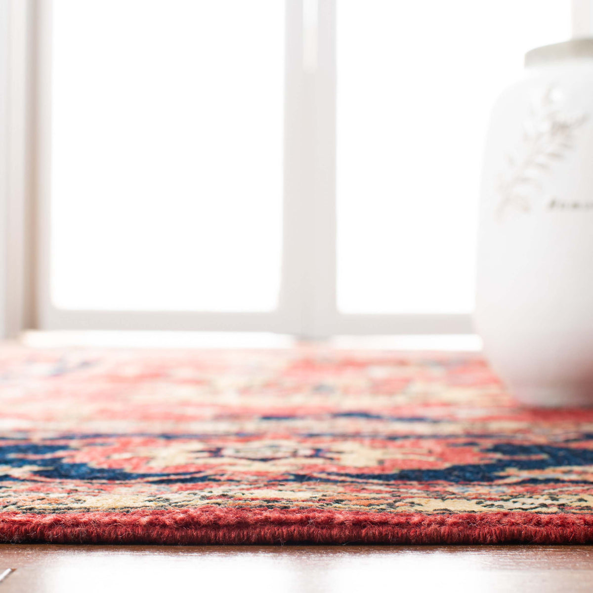 Barouche Rug detail