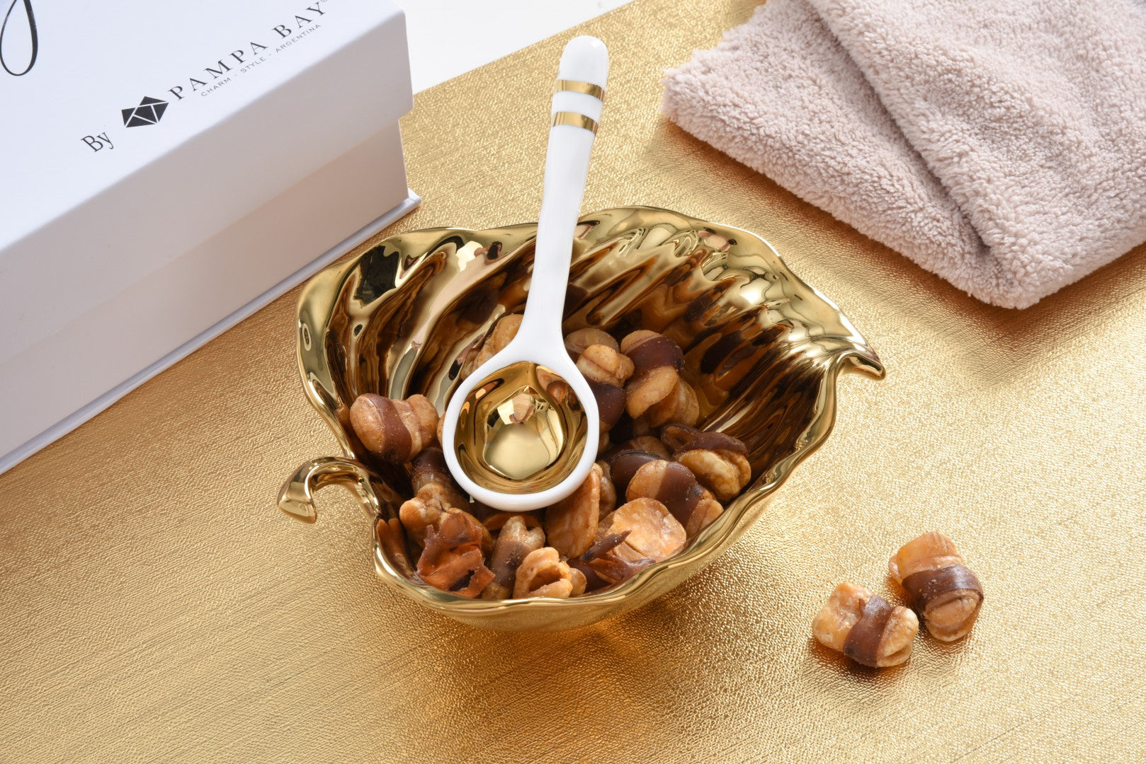 The Gold Leaf Set Pampa Bay