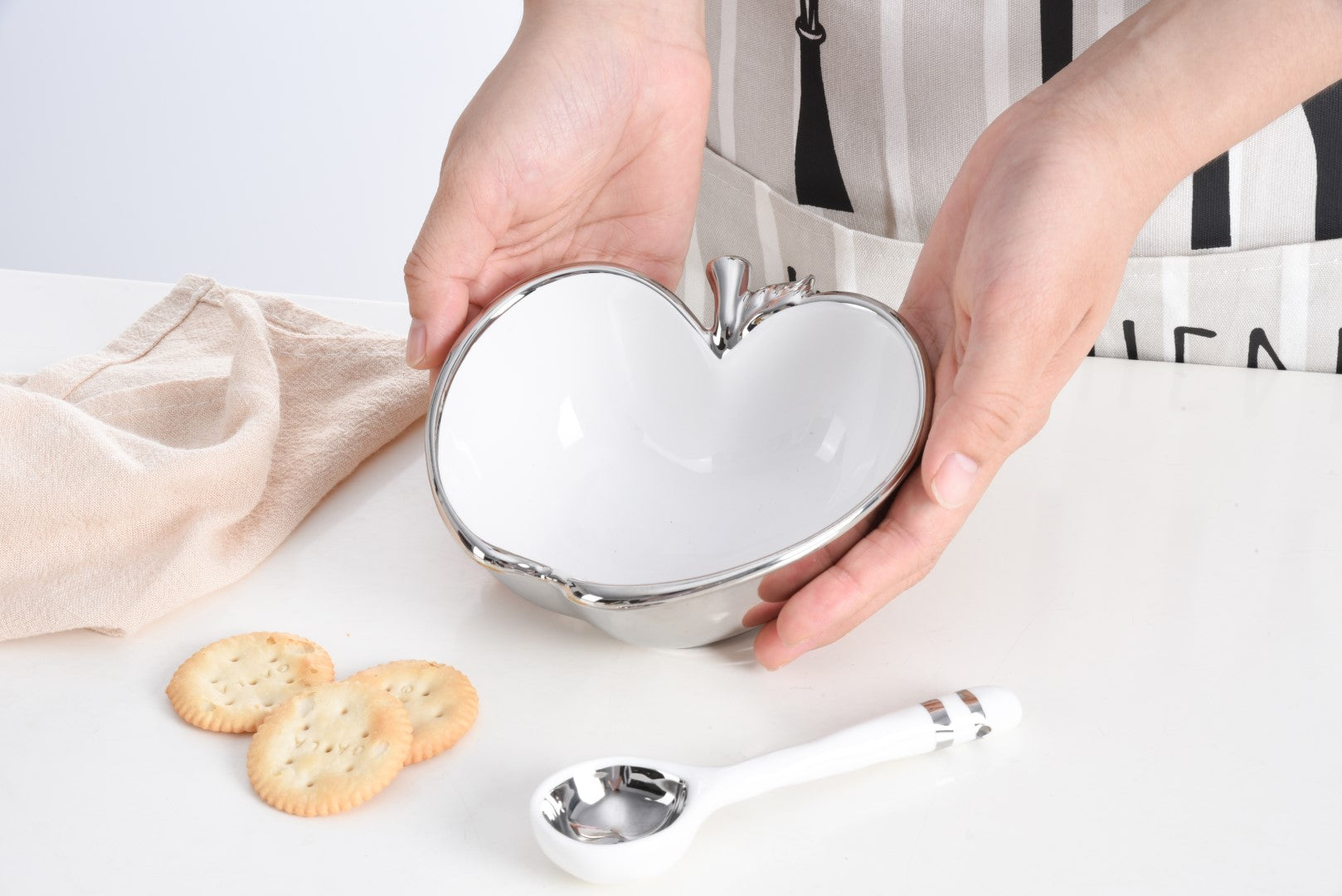 The Apple Set Pampa Bay