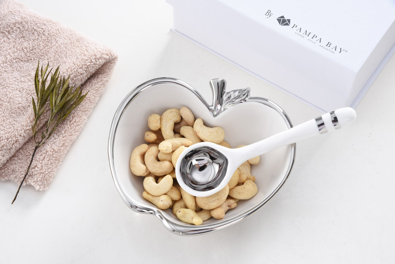 The Apple Set Pampa Bay