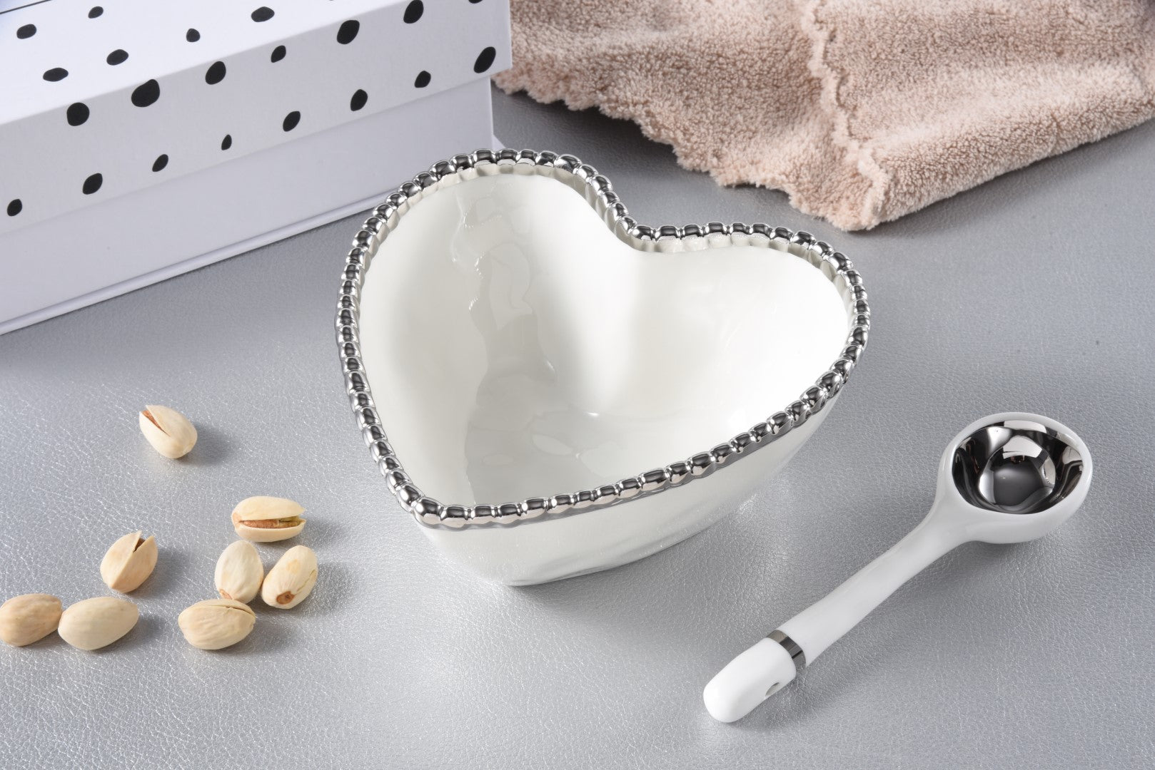 The Beaded Heart Set Pampa Bay